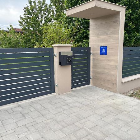 斯拉沃尼亚布罗德Kod Dide - Entry With Pin 0-24H公寓 外观 照片