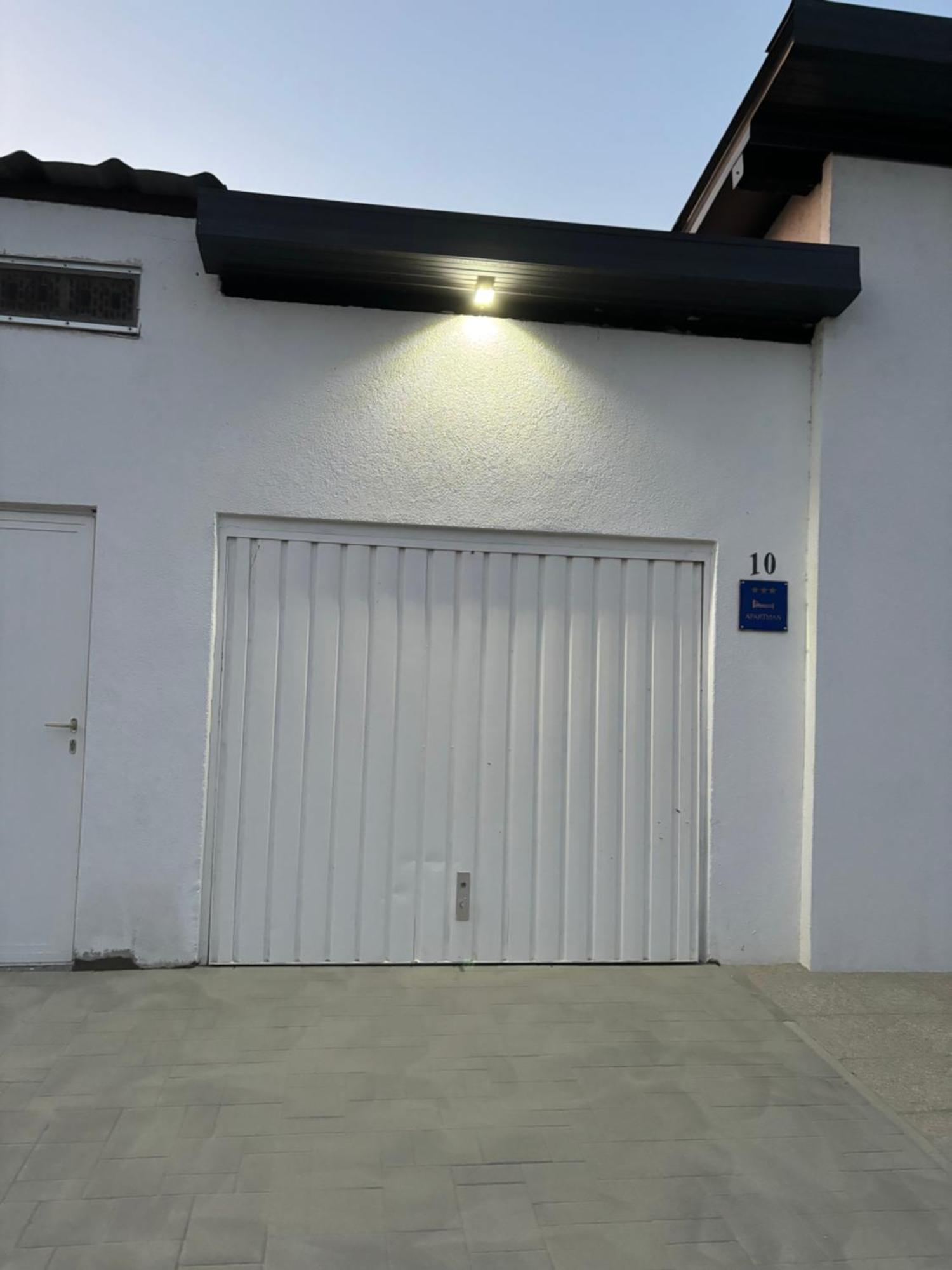 斯拉沃尼亚布罗德Kod Dide - Entry With Pin 0-24H公寓 外观 照片